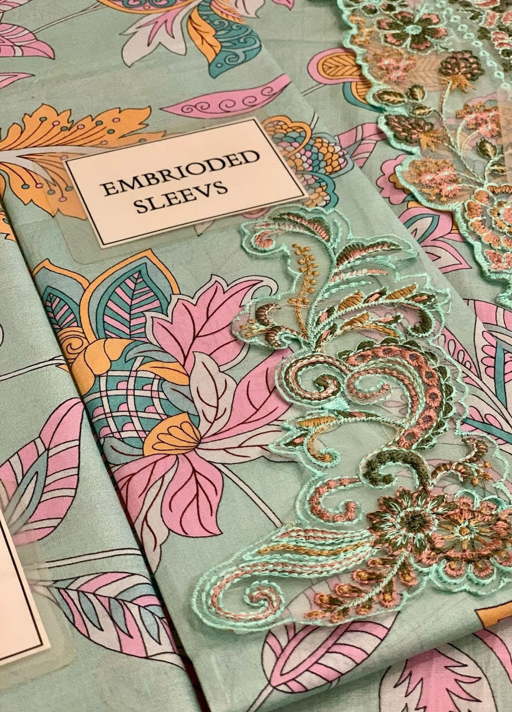 Embroidered Lawn 3 Piece Unstitched Suit RL-N-607 - Summer Collection