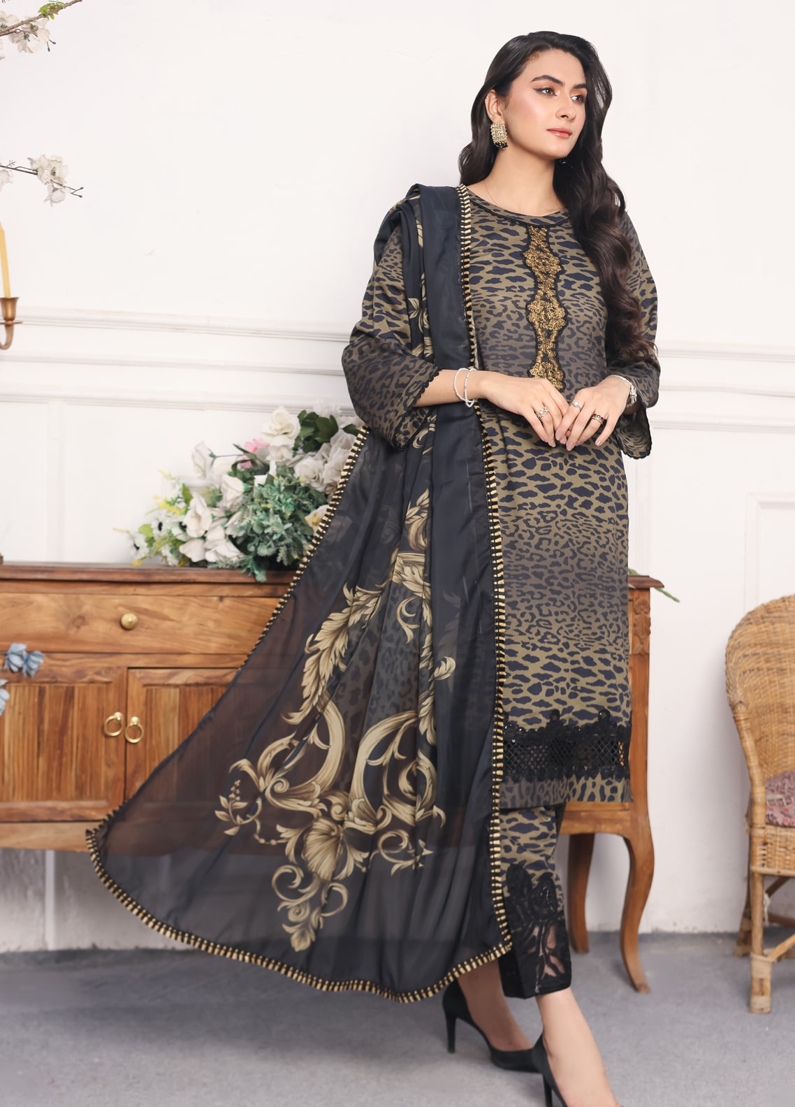 Embroidered Stitched 3 Piece Lawn Suit PD-24-104-A- Ready to Wear