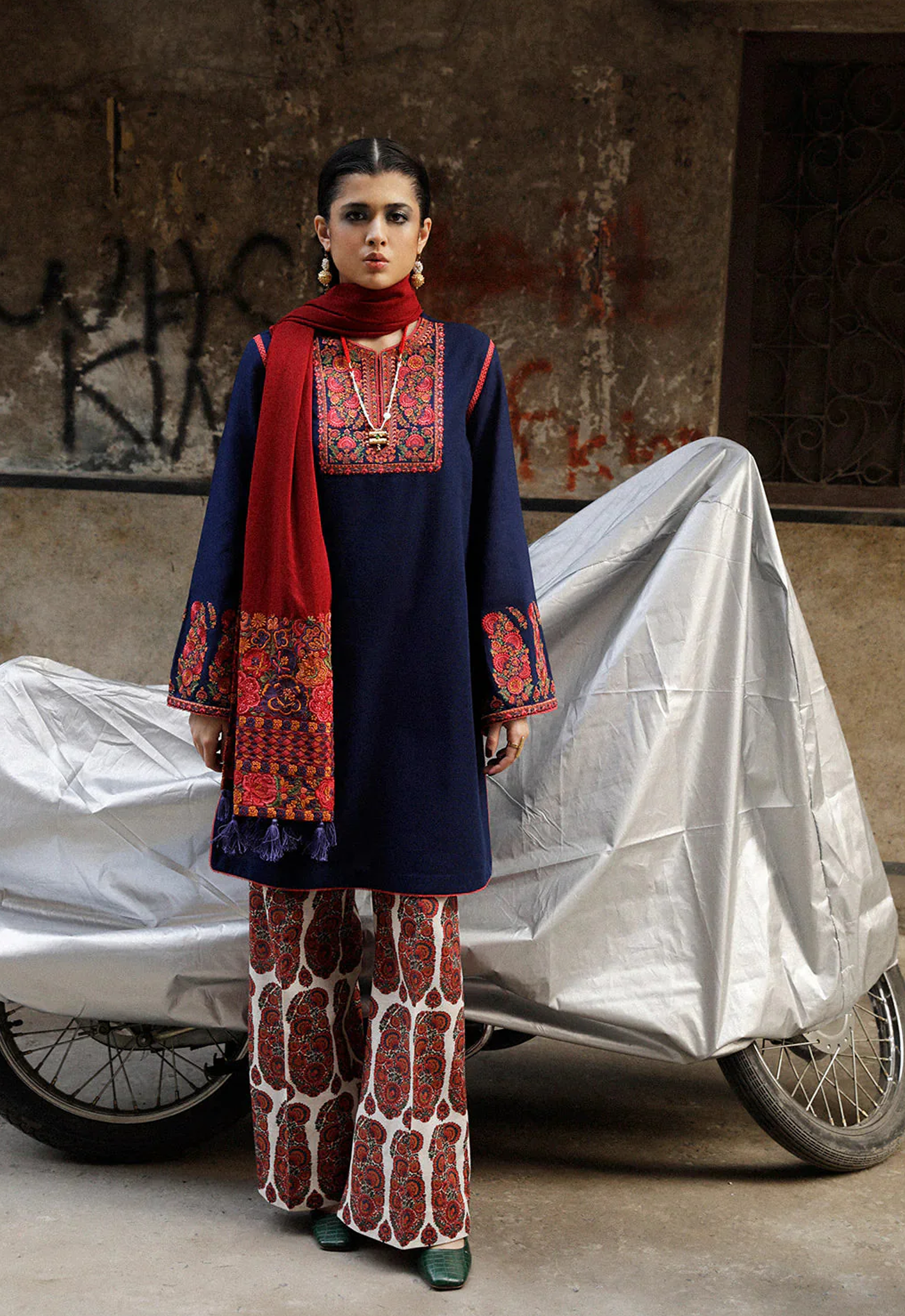 Embroidered Lawn 3 Piece Unstitched Suit Blue JL-HU-Mosaic-A-25 - Summer Collection